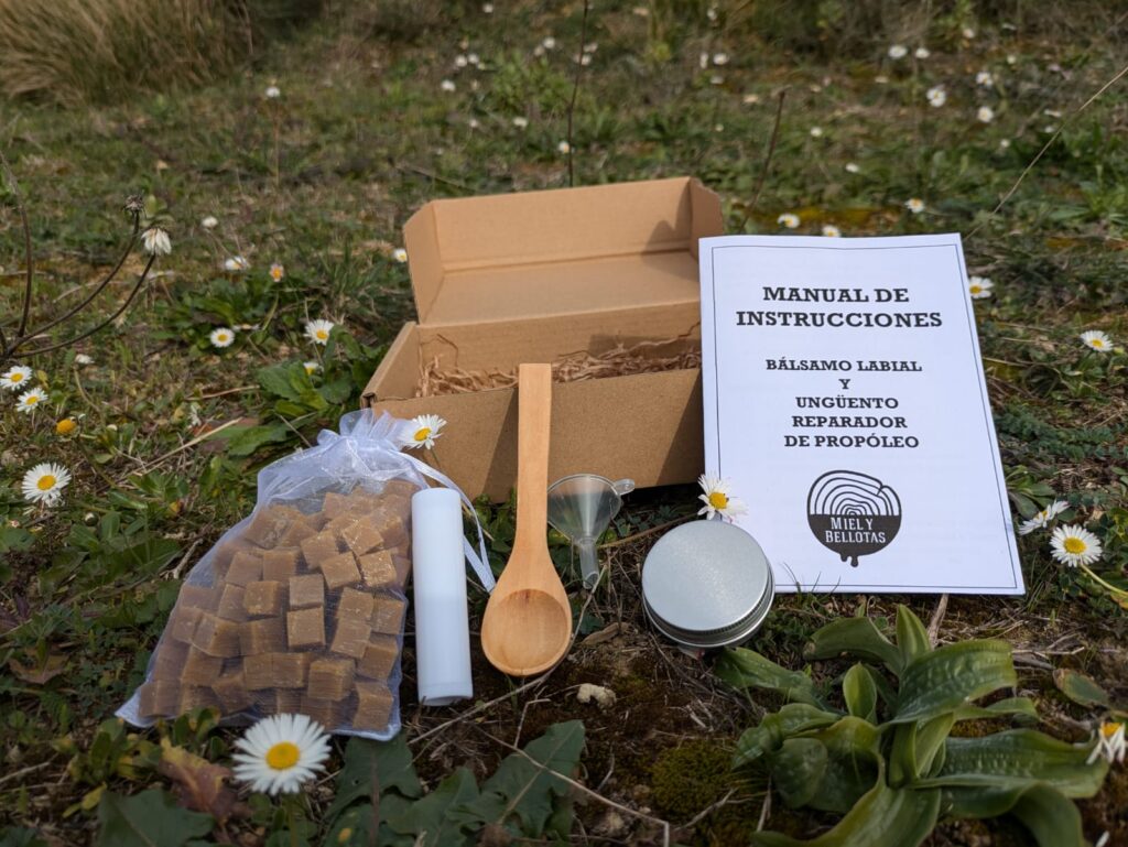 KIT COSMÉTICA ABIERTO
